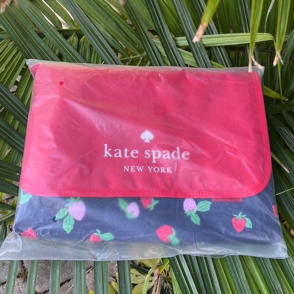 kate spade Handbags - Kate Spade 🍓